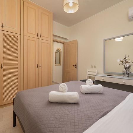 Evi'S Afandou Suite Luaran gambar