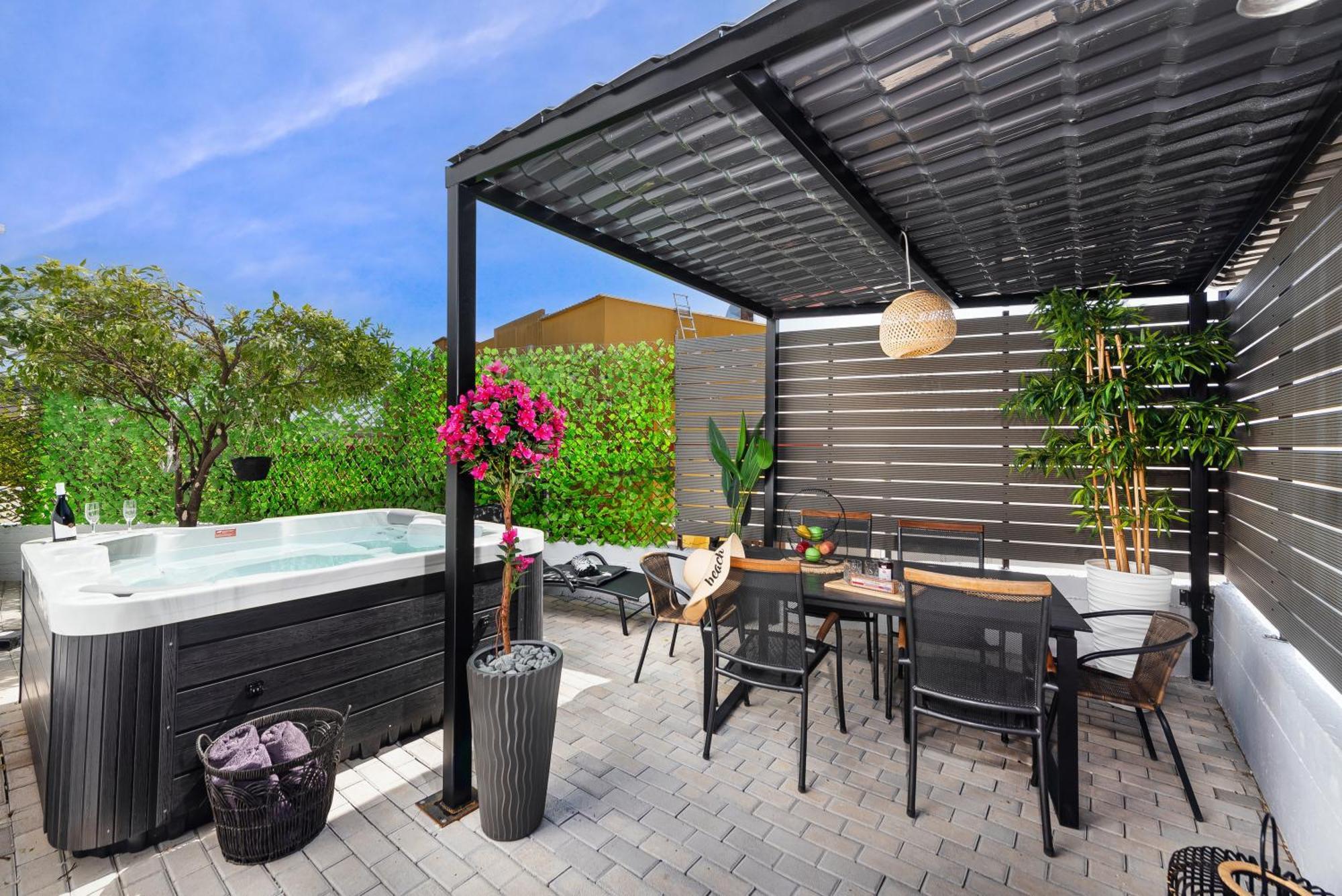 Evi'S Afandou Suite Luaran gambar